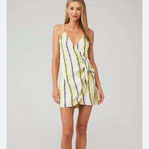 Cupcakes and Cashmere Rhea Dress in Lemon